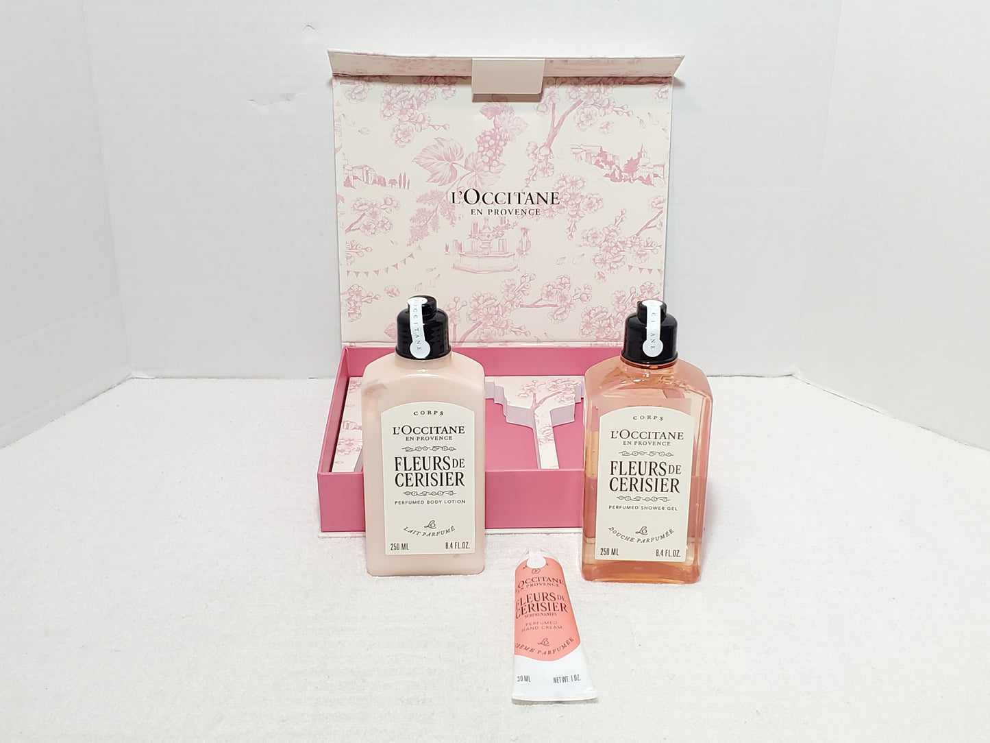 NIB L’Occitane Cherry Blossom Gift Set Shimmering Lotion Body Wash & Hand Cream