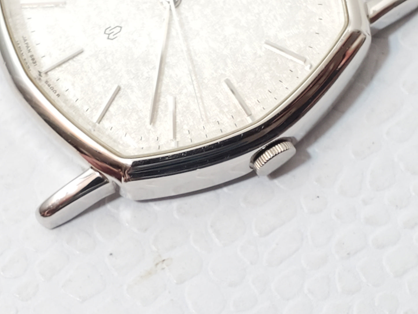 Vintage Seiko Men's Silver Dial Octagonal Quartz Slim Watch Six Jewels