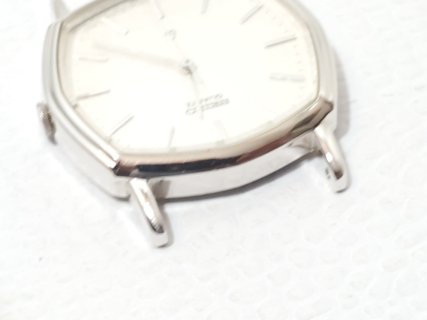 Vintage Seiko Men's Silver Dial Octagonal Quartz Slim Watch Six Jewels