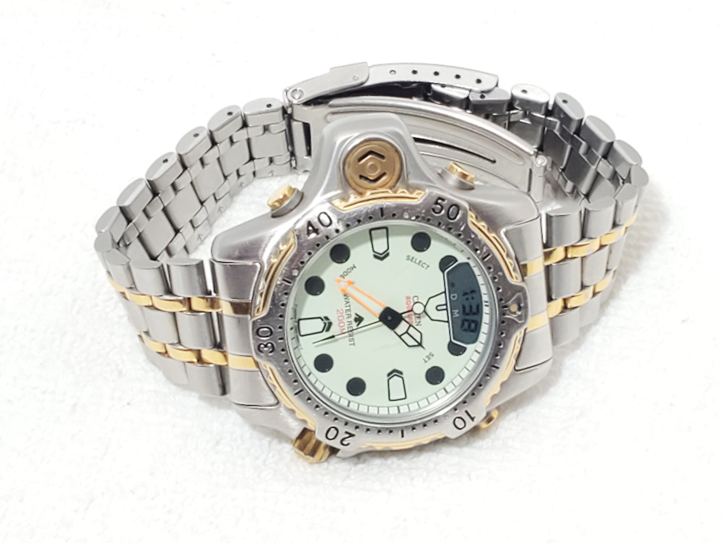 Vintage Citizen Promaster Aqualand C023-089405 Diver 200M Two Tone Full Lume Dial