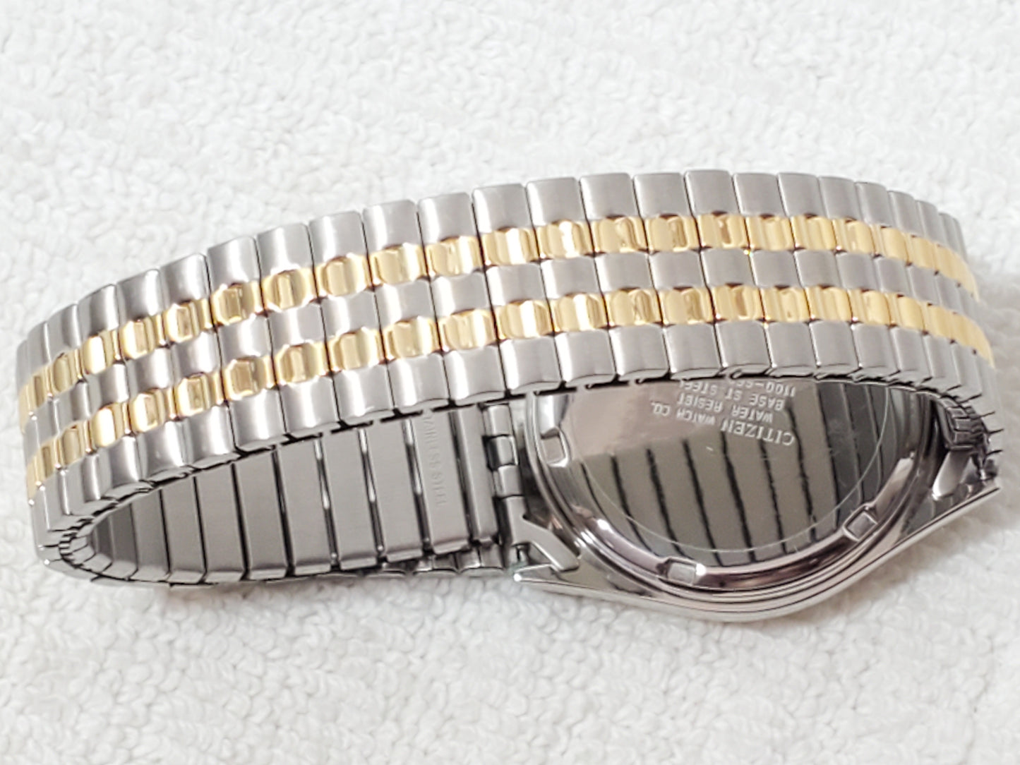 Vintage Citizen Men Quartz Watch Day Date Stretch Band Gold Tone Stainless Steel