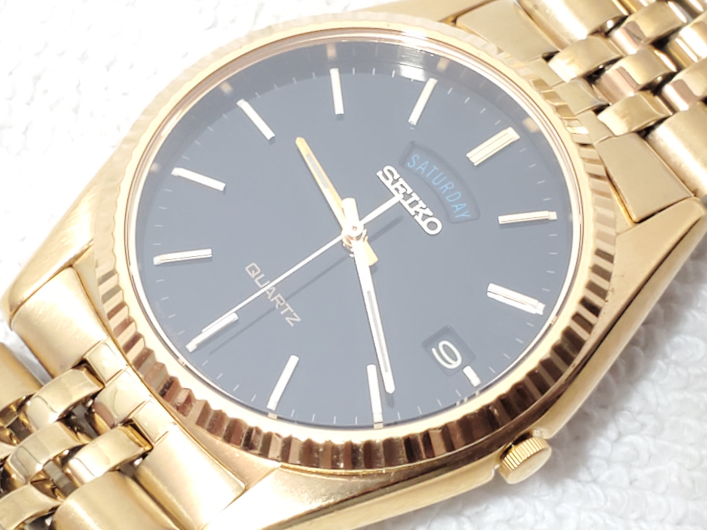 Vintage Seiko Men's Presidential Day Date Gold Tone Watch Black Dial One Jewel