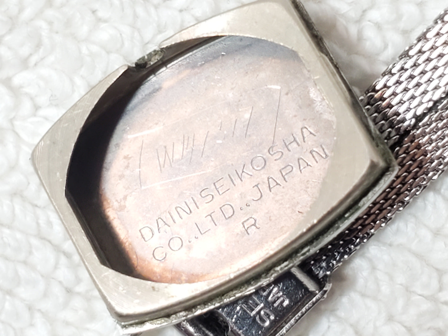 Vintage Seiko Women's Wind Up Watch Seventeen Jewels Blue Dial Mesh Band