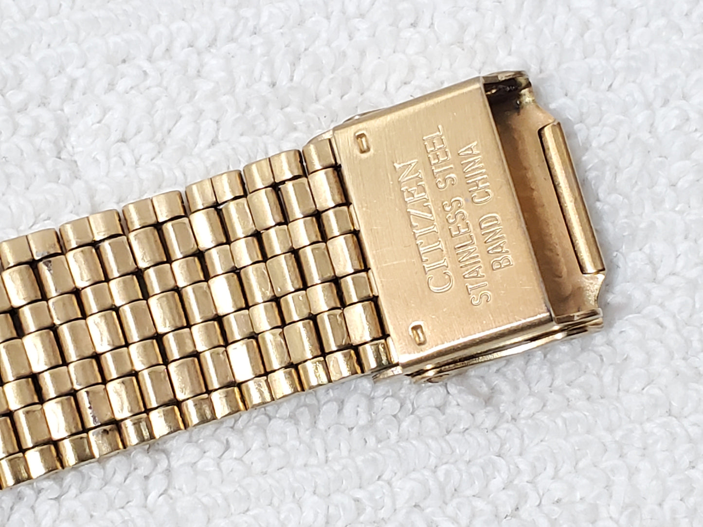 Vintage Citizen Quartz Tank Date Men's Watch Yellow Gold Plated Base Metal