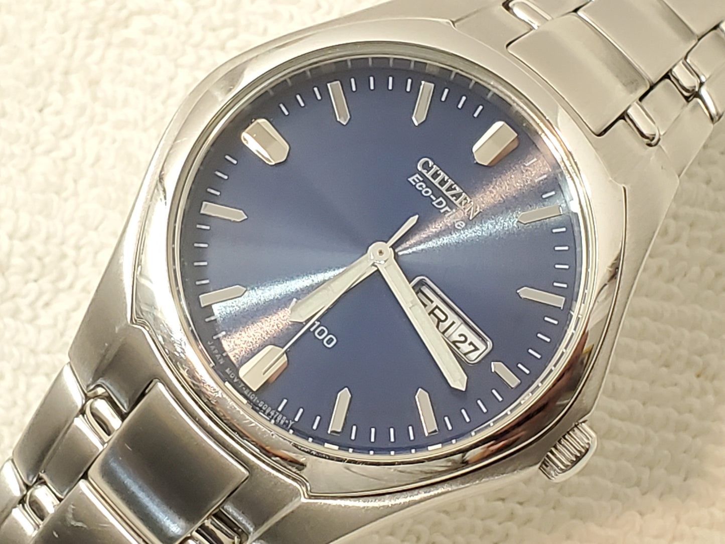 Citizen Eco Drive Men's Stainless Steel Sunray Blue Dial Day Date Watch WR100