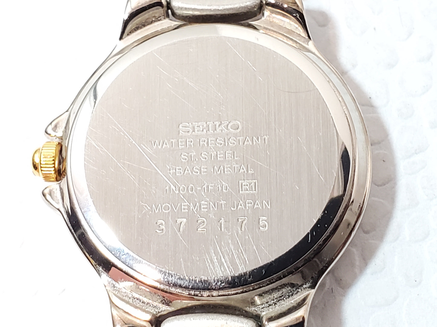 Vintage Seiko Women's Gold Tone Stainless Steel Watch Blue Dial Roman Numerals