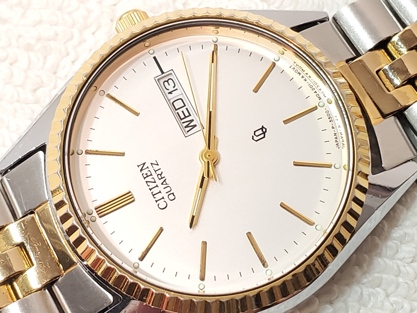 Citizen CQ Presidential Vintage Watch Silver Dial Day Date Two Tone Men's
