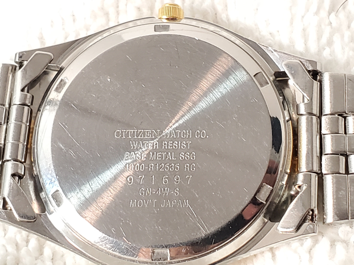Vintage Citizen CQ Mens Presidential Day Date Gold Tone Quartz Watch Silver Dial