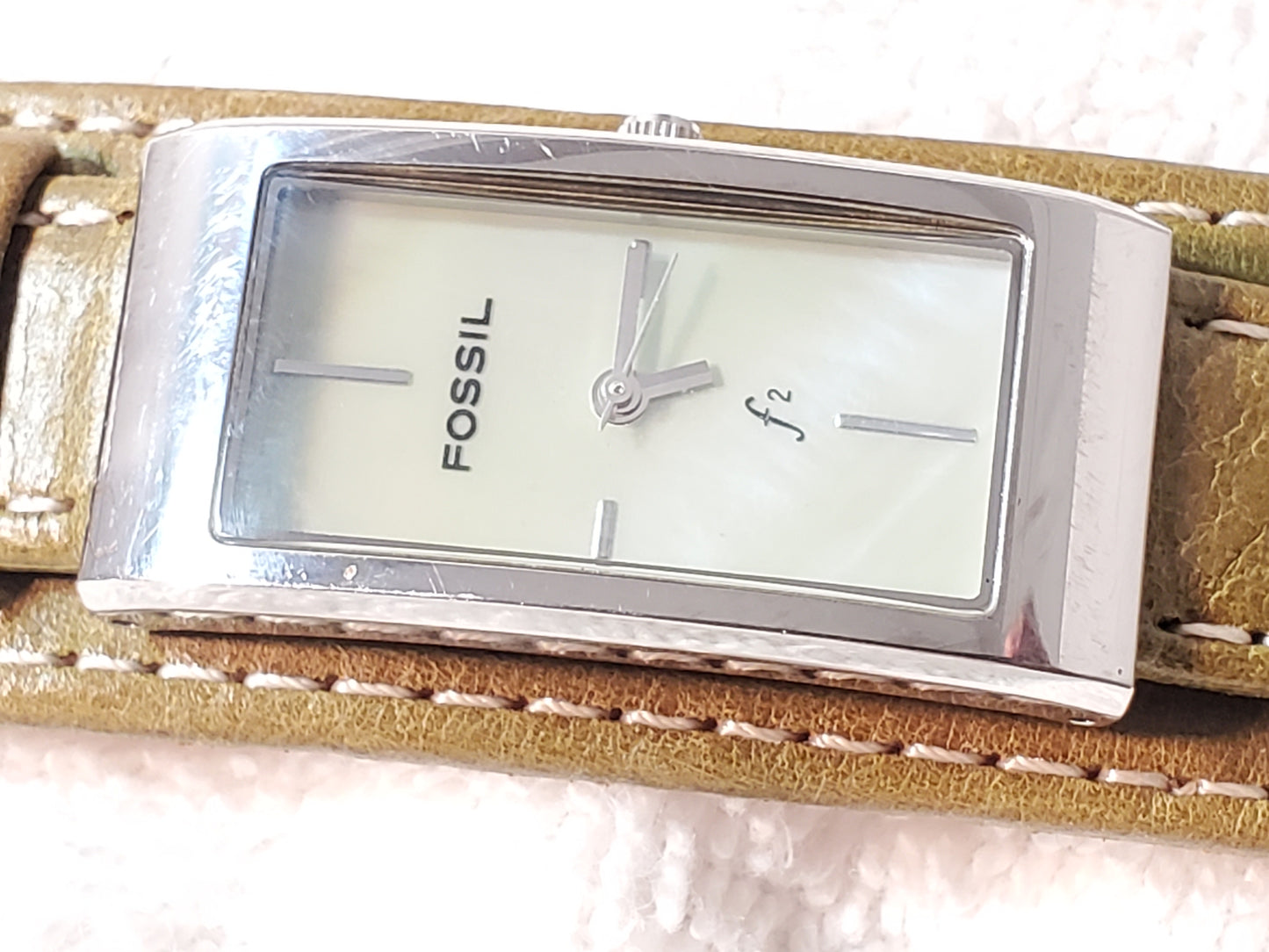 Fossil Women's Vintage Quartz Watch One Jewel Mother Pearl Dial Green Leather
