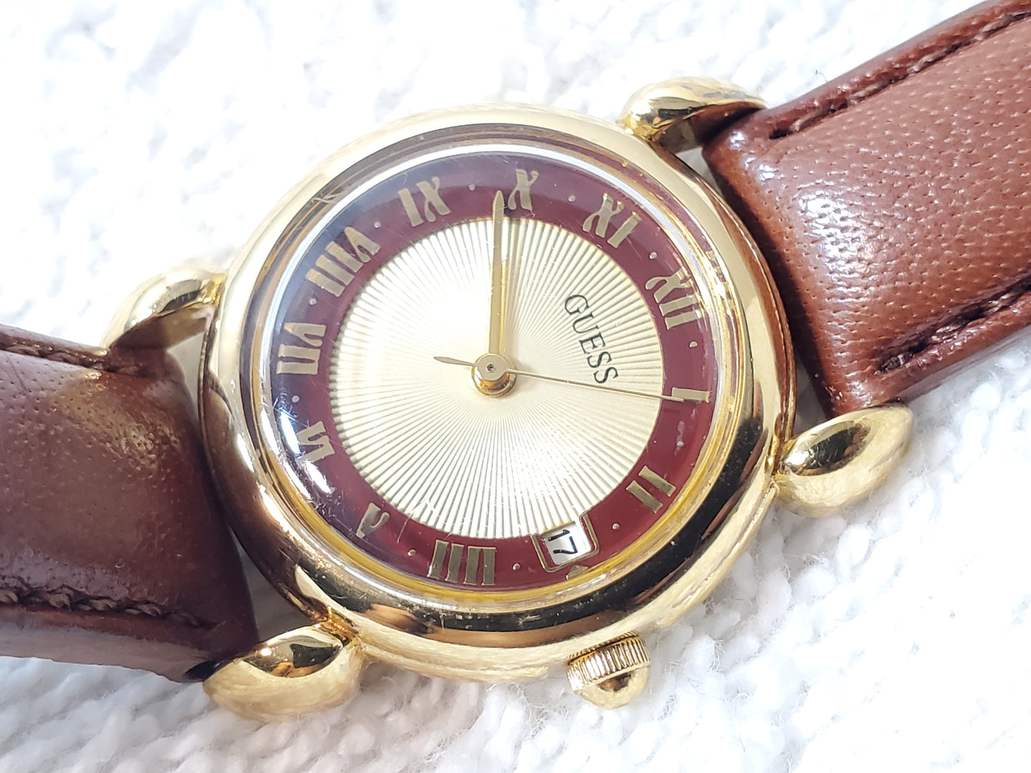 Vintage Guess 1994 Women's Gold Tone Brown Leather Watch Roman Numerals Date