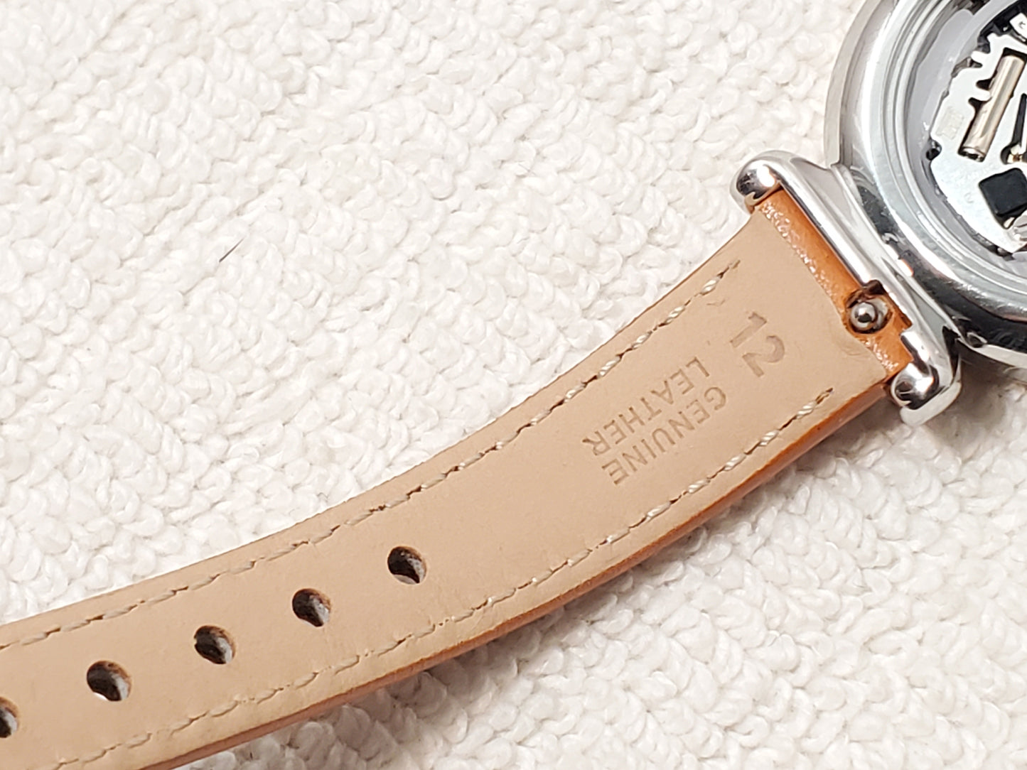 Fossil Carlie Women's Quartz Watch Blue Dial Mini Leather Gold Tone Bezel NEW