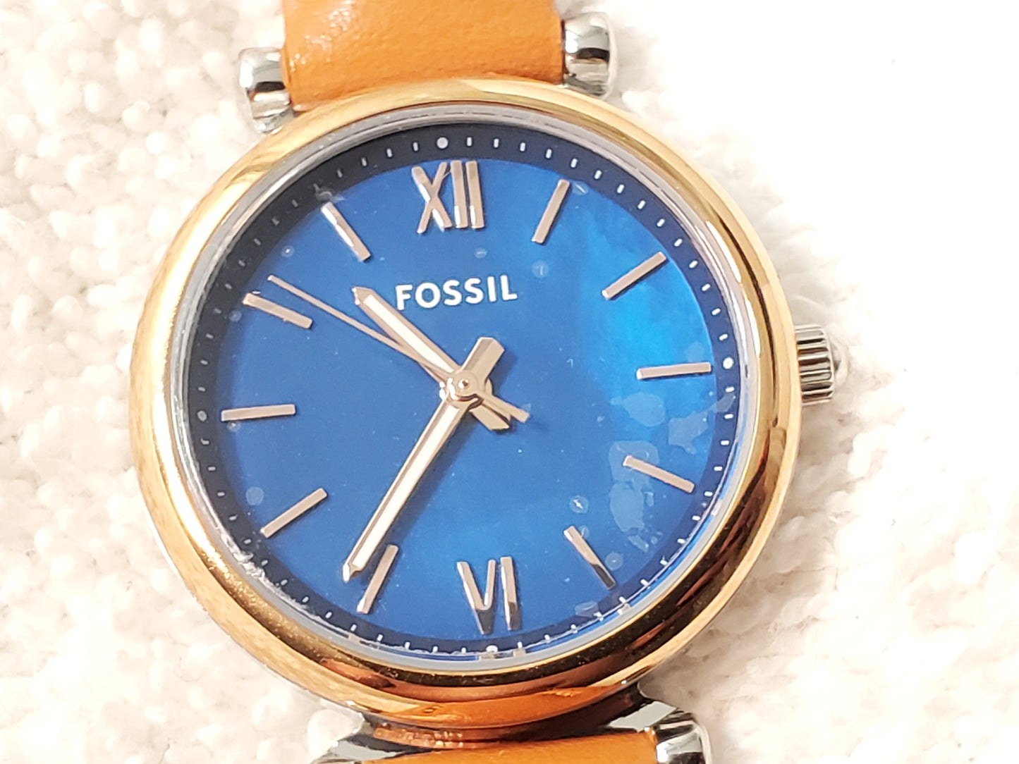 Fossil Carlie Women's Quartz Watch Blue Dial Mini Leather Gold Tone Bezel NEW