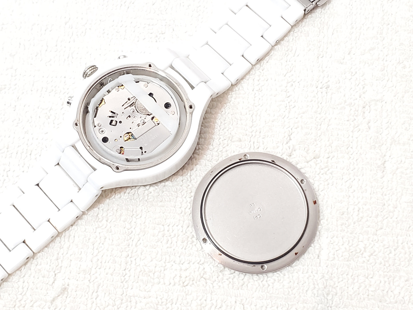 DKNY Ceramic Chronograph Women's White Date Quartz Watch Vintage