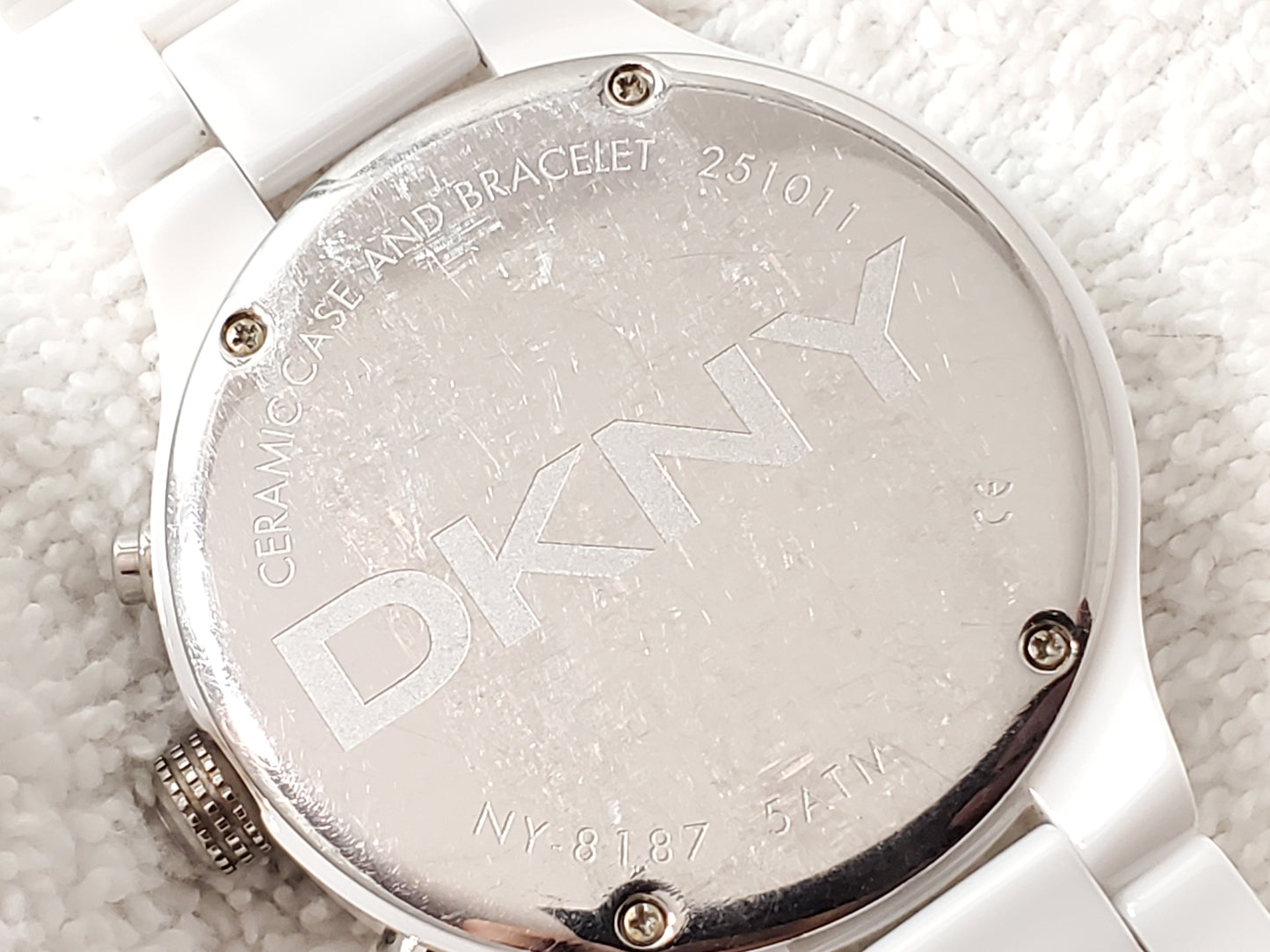 DKNY Ceramic Chronograph Women's White Date Quartz Watch Vintage