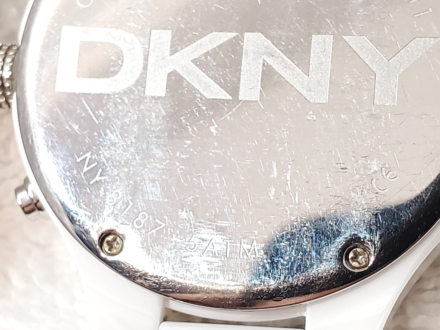 DKNY Ceramic Chronograph Women's White Date Quartz Watch Vintage