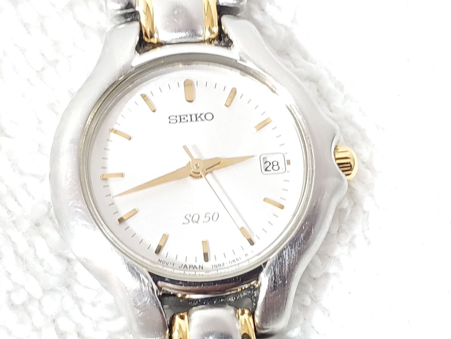 Seiko SQ 50 Vintage Women's Date Quartz Watch Stainless Steel Gold Tone