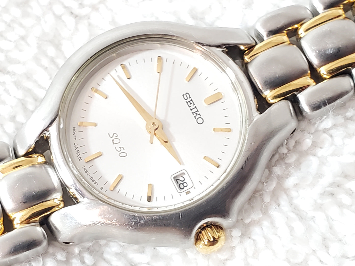 Seiko SQ 50 Vintage Women's Date Quartz Watch Stainless Steel Gold Tone