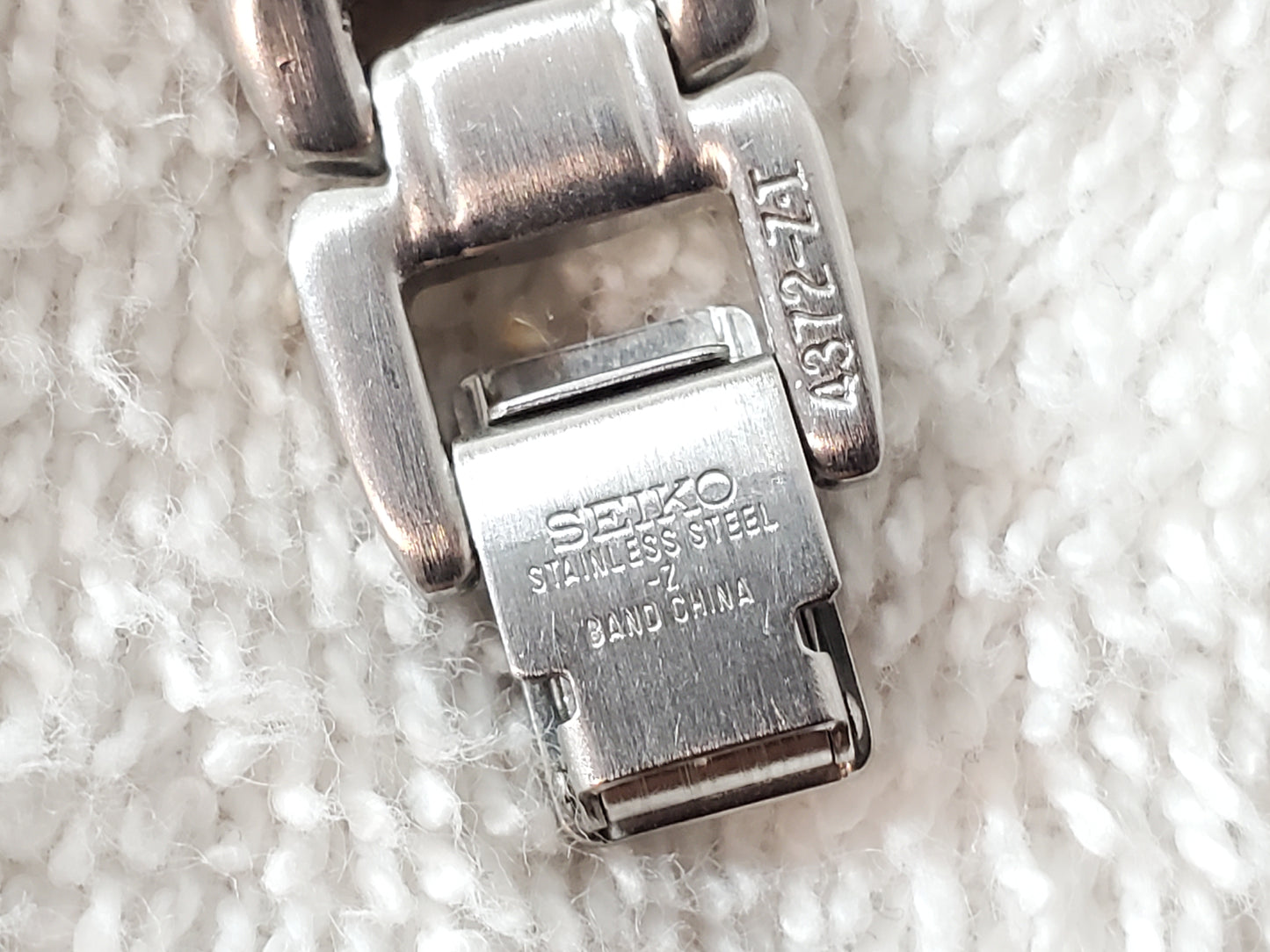Seiko SQ 50 Vintage Women's Date Quartz Watch Stainless Steel Gold Tone