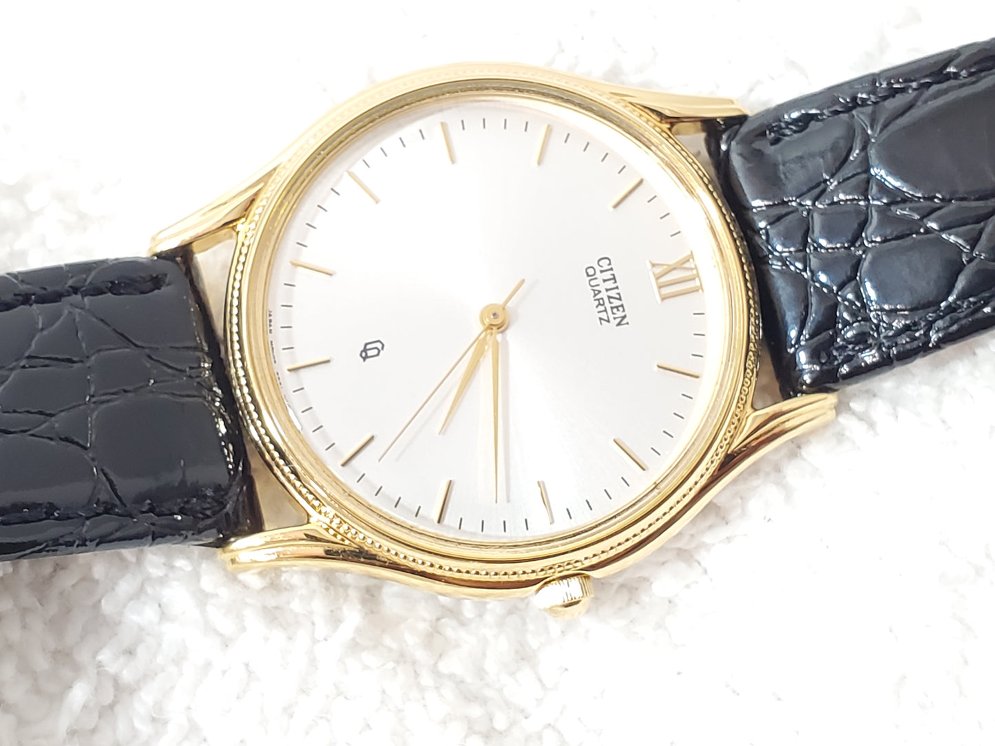 Vintage Citizen CQ Men's Silver Dial Gold Tone Plated Watch Black Leather Strap