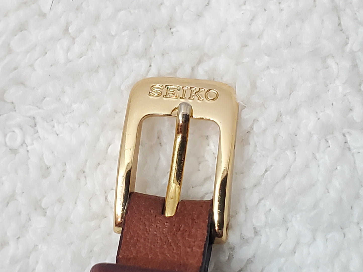Seiko Vintage 1990's Women's Gold Plated Quartz Watch 4N01 Caliber Leather Band