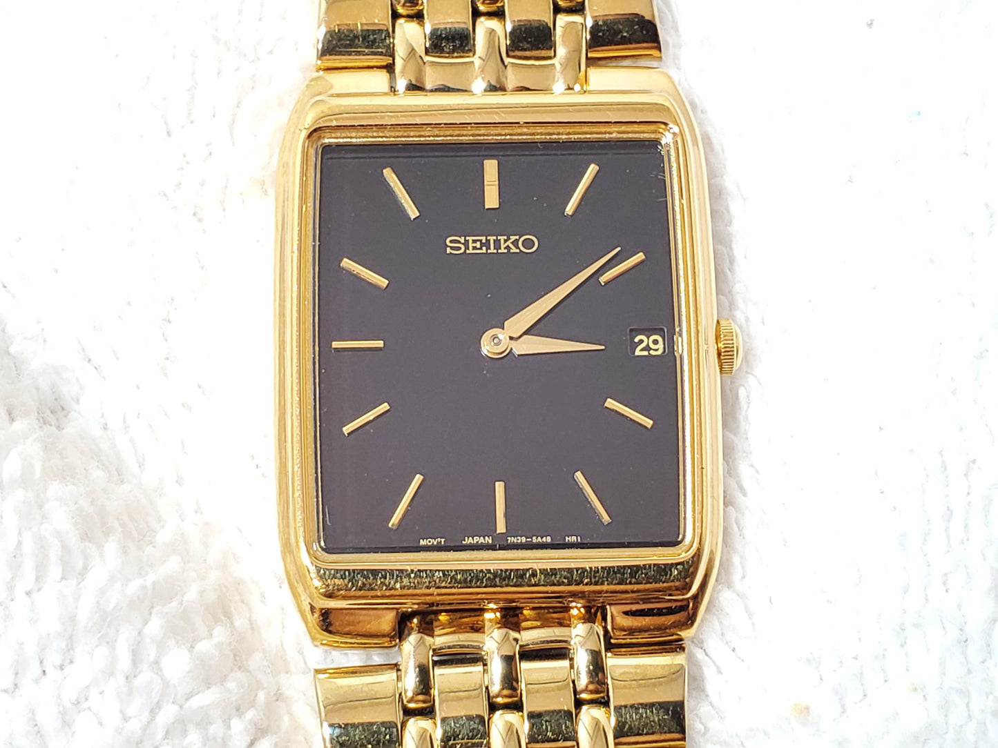 Vintage Seiko Men's Date Tank Quartz Watch Gold Plated Black Dial One Jewel