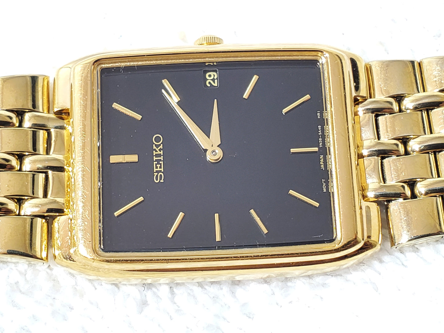 Vintage Seiko Men's Date Tank Quartz Watch Gold Plated Black Dial One Jewel