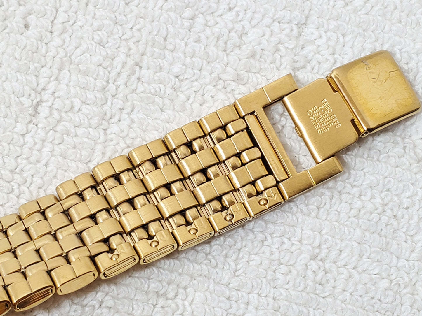 Vintage Seiko Men's Date Tank Quartz Watch Gold Plated Black Dial One Jewel