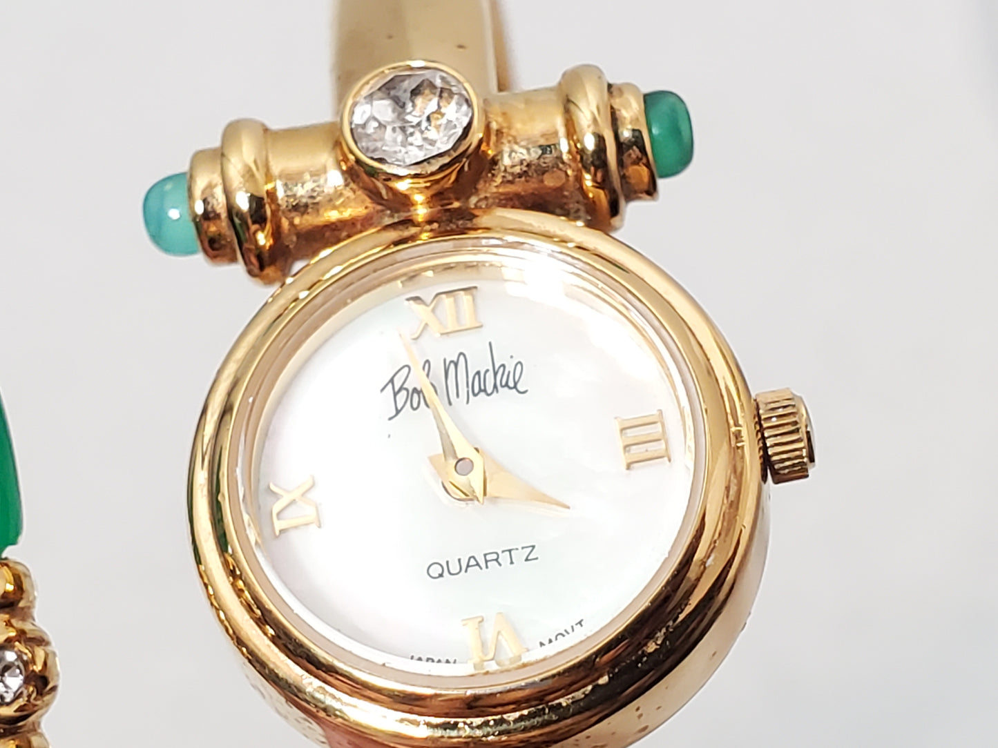 Bob Mackie Women's Vintage Quartz Gold Plated Quartz Watch Mother Pearl Dial