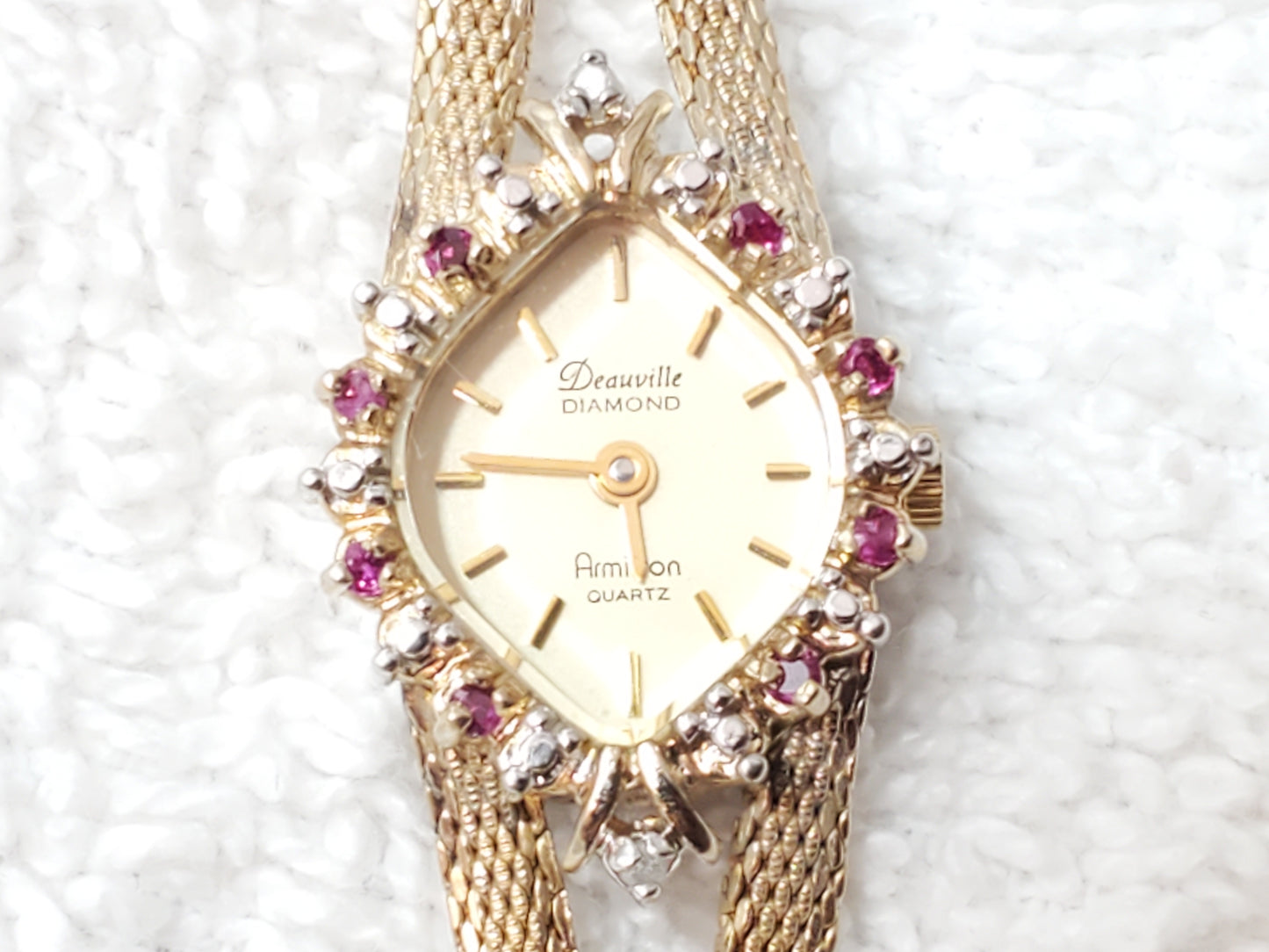 Armitron Deauville Vintage Gold Tone Women's Watch Diamonds Rubies Bezel 1 Jewel