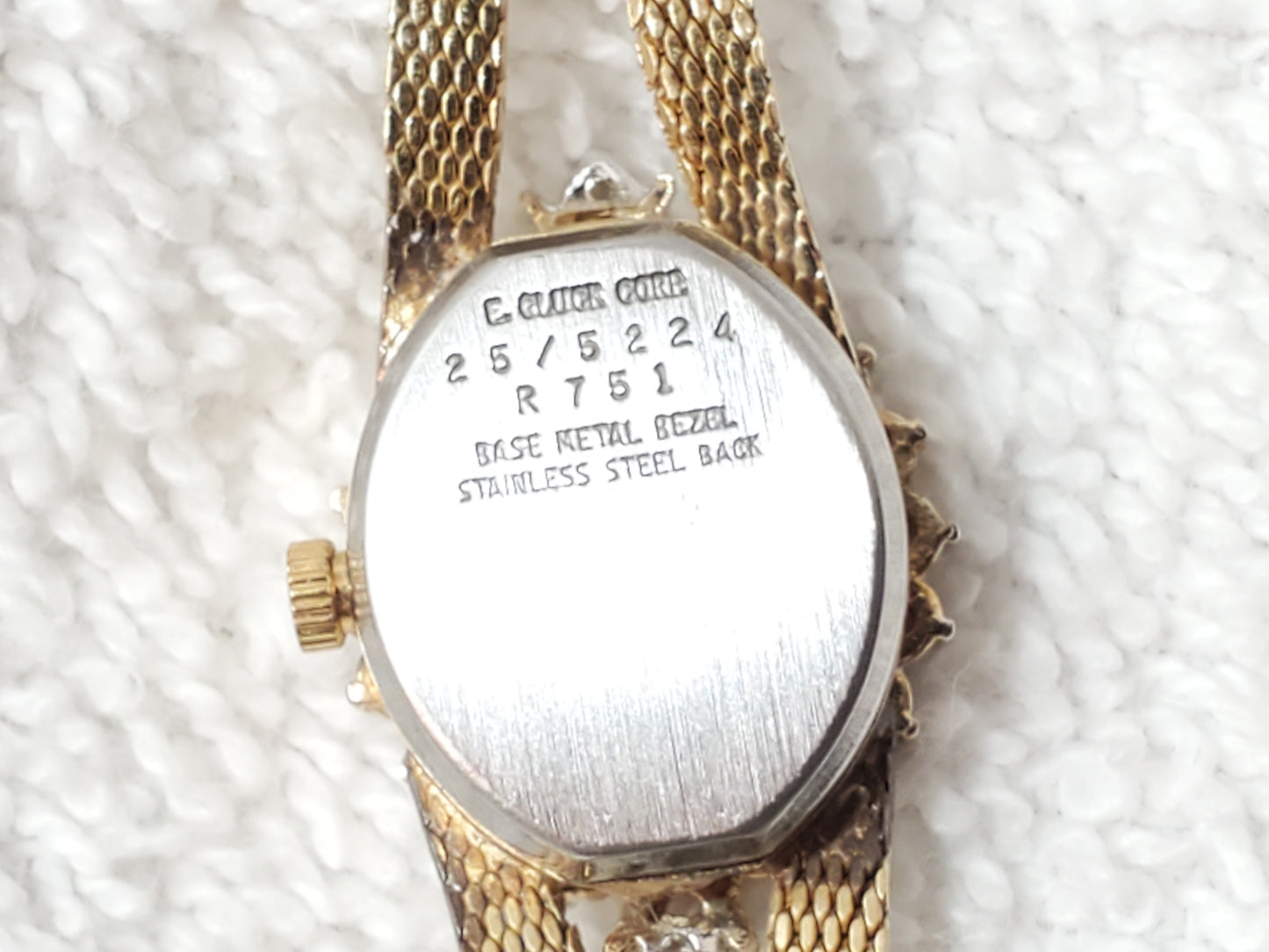 Armitron Deauville Vintage Gold Tone Women's Watch Diamonds Rubies Bezel 1 Jewel