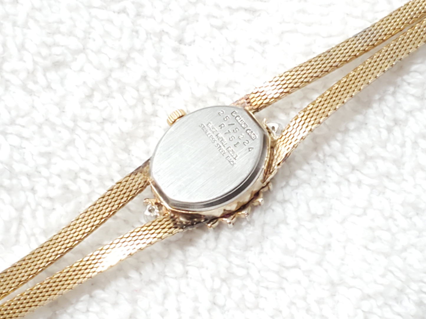 Armitron Deauville Vintage Gold Tone Women's Watch Diamonds Rubies Bezel 1 Jewel