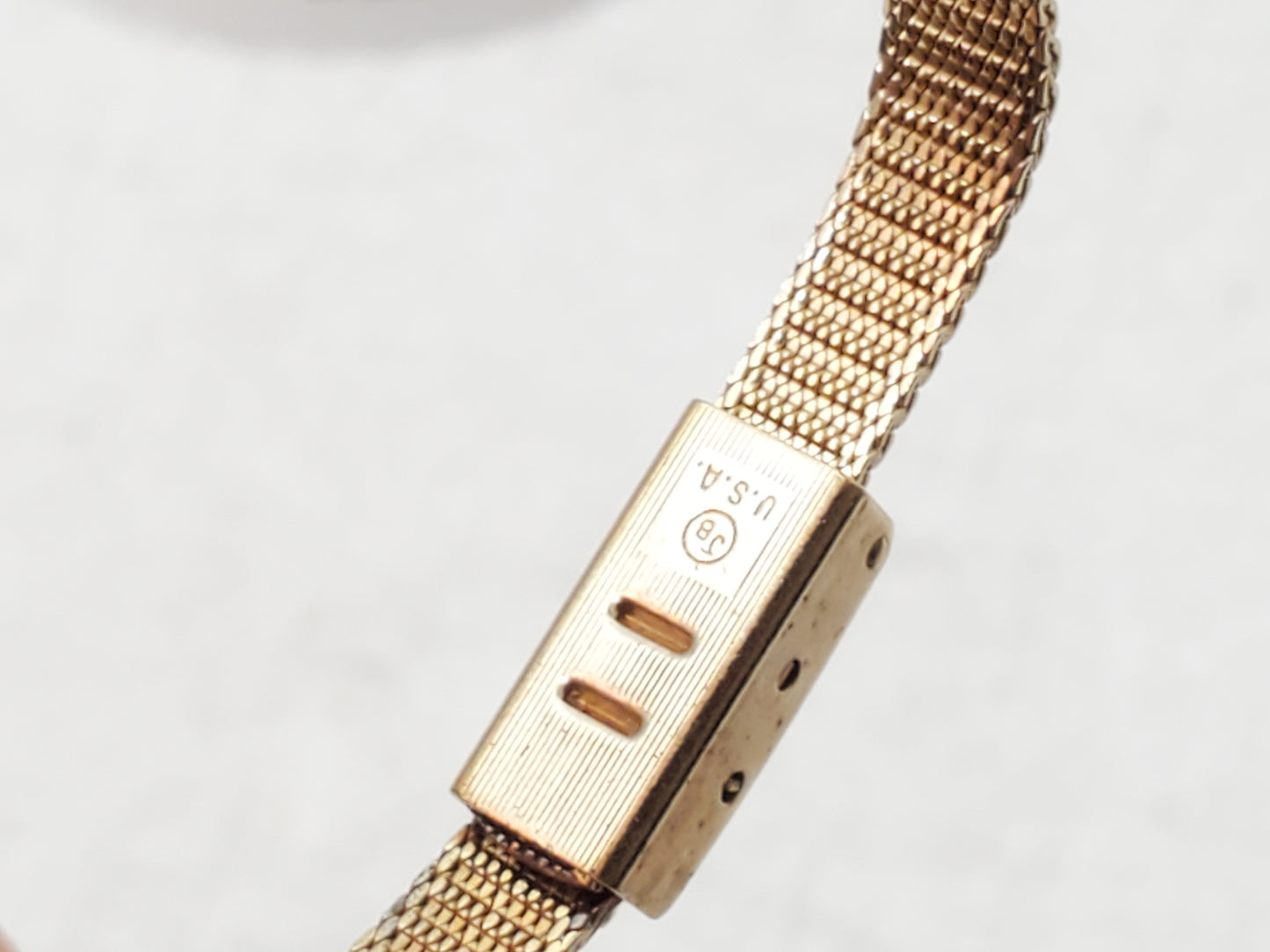 Armitron Deauville Vintage Gold Tone Women's Watch Diamonds Rubies Bezel 1 Jewel