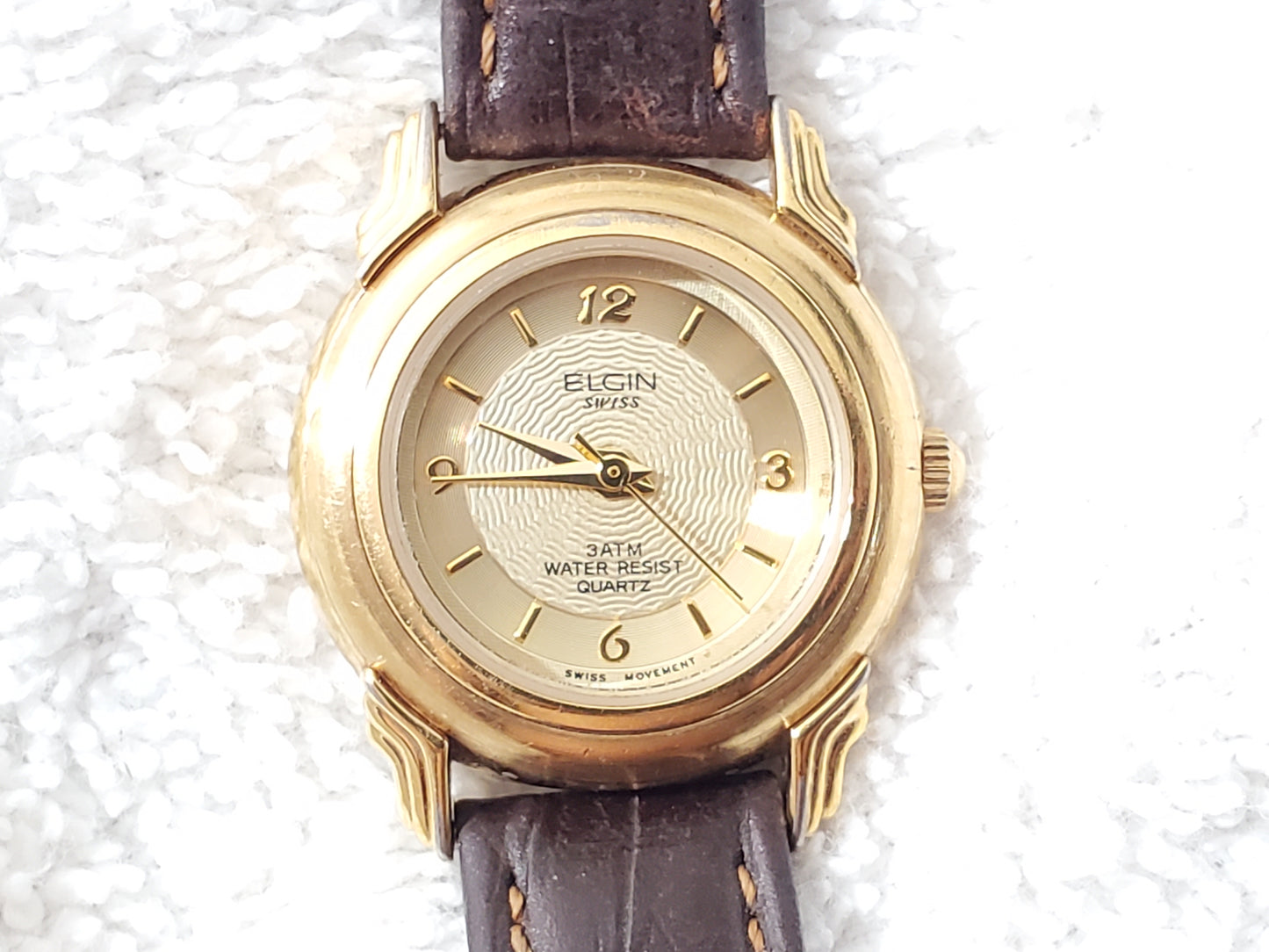 Vintage Elgin Swiss Quartz Women's Gold Tone Watch One Jewel Brown Leather Strap