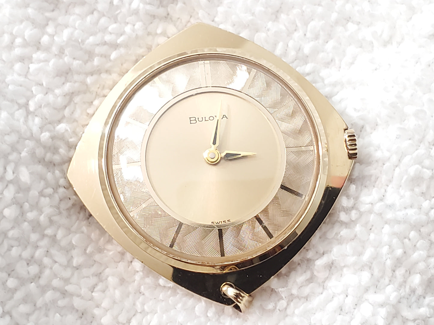 Vintage Bulova Swiss Women's Pendant Wind Up Watch 17 Jewels Microns Gold Plated