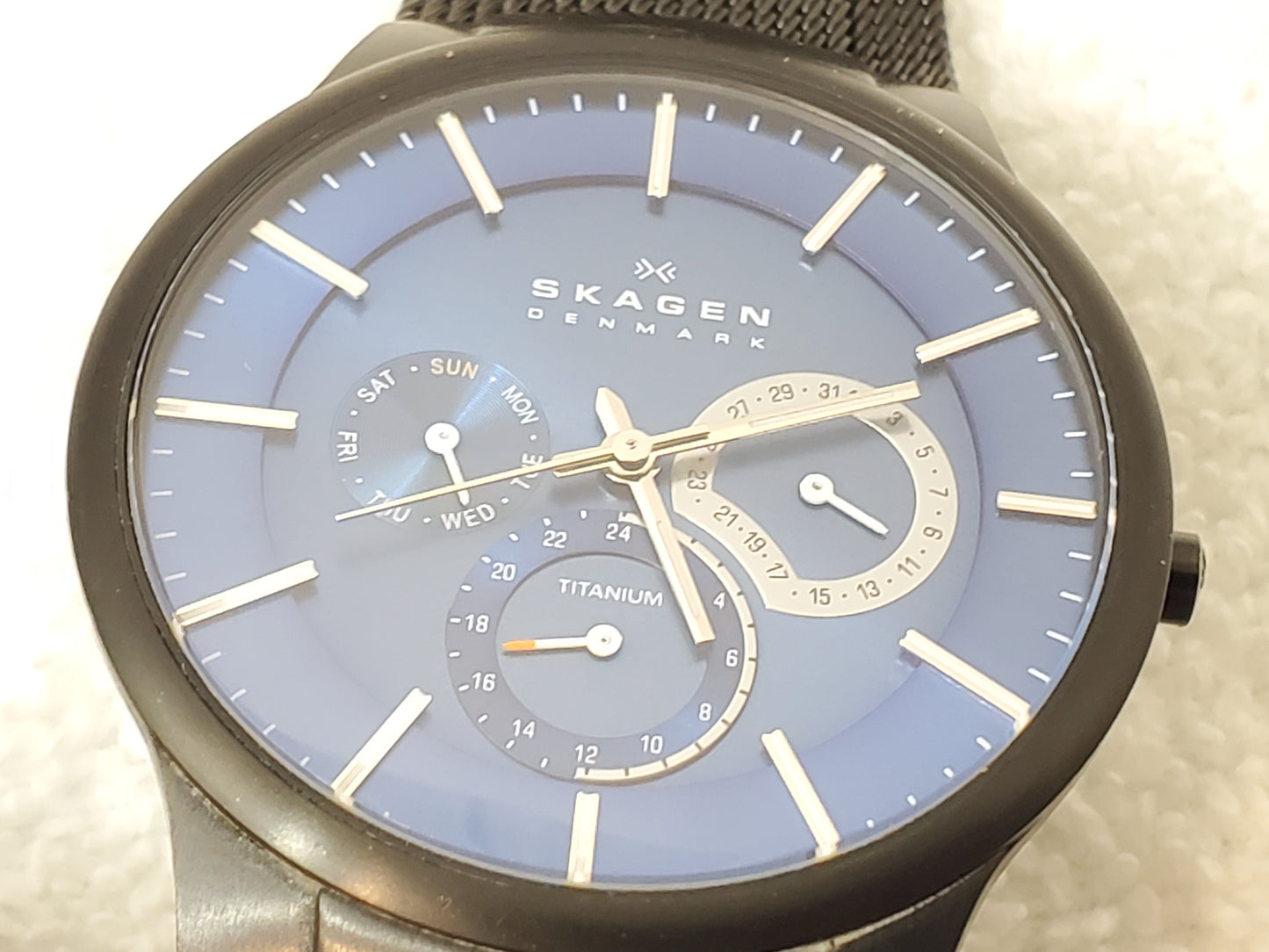 Skagen Men’s Black Mesh Stainless Steel Titanium Blue Dial Date Day Quartz Watch