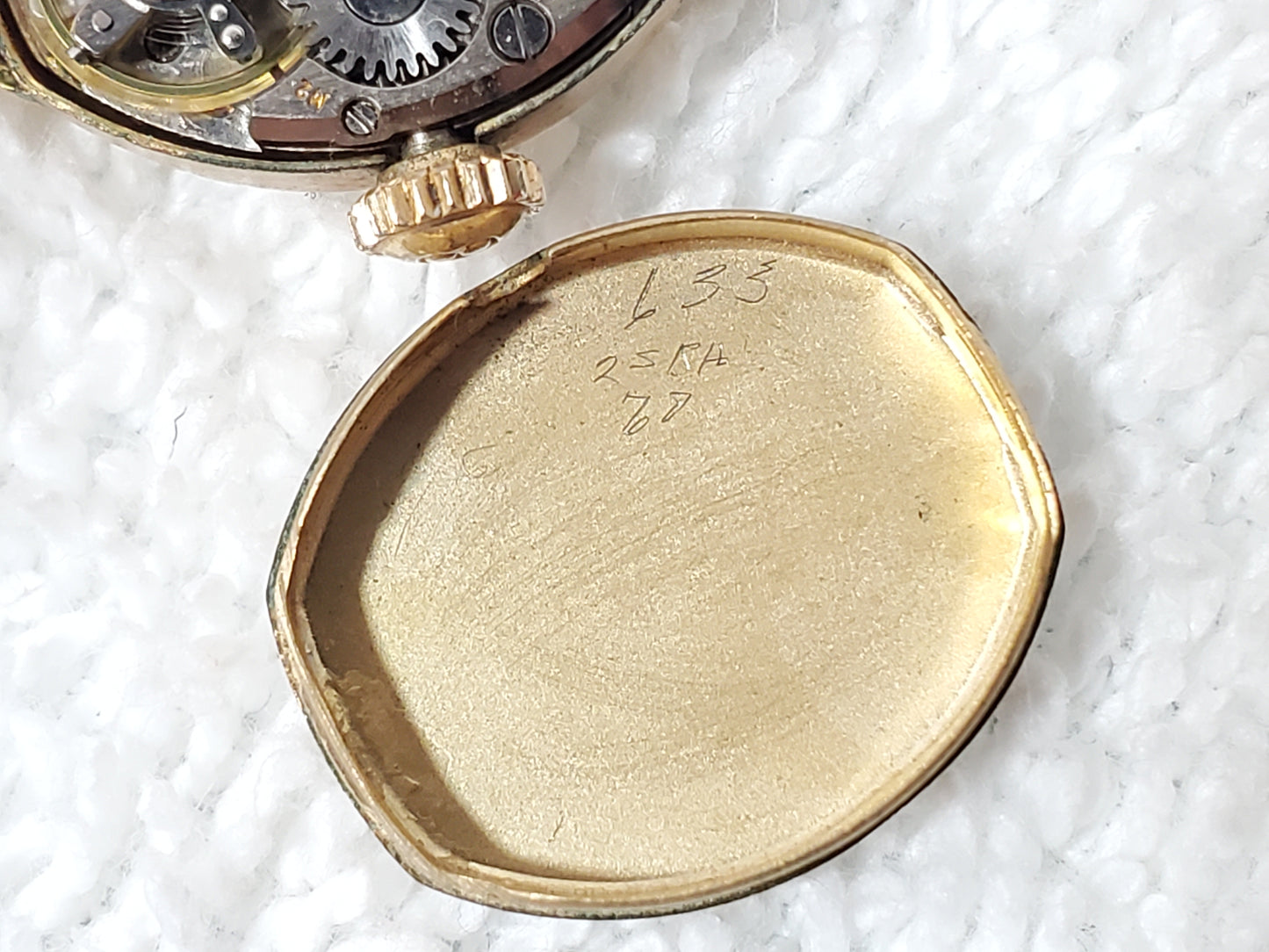 Vintage 1960's Bulova 23 Jewels Women's Wind Up Watch 10K Rolled Gold Plate USA