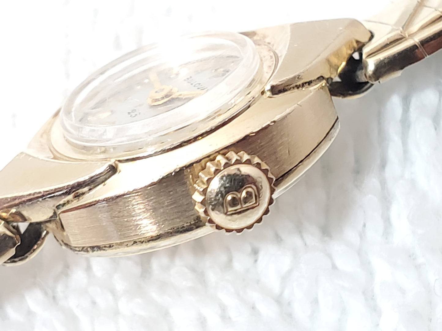 Vintage 1960's Bulova 23 Jewels Women's Wind Up Watch 10K Rolled Gold Plate USA