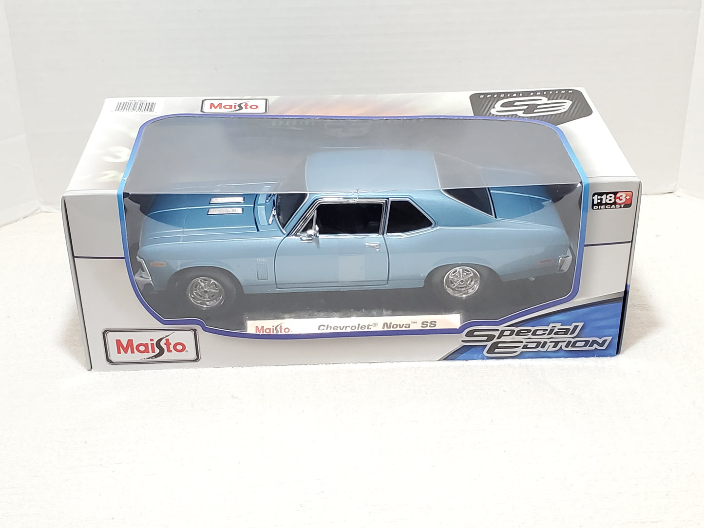 Maisto Special Edition 1970 Chevrolet Nova SS Coupe 1:18 Scale Light Blue New
