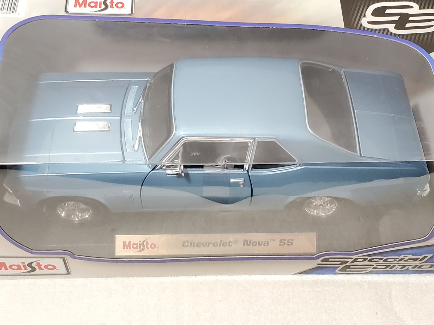 Maisto Special Edition 1970 Chevrolet Nova SS Coupe 1:18 Scale Light Blue New