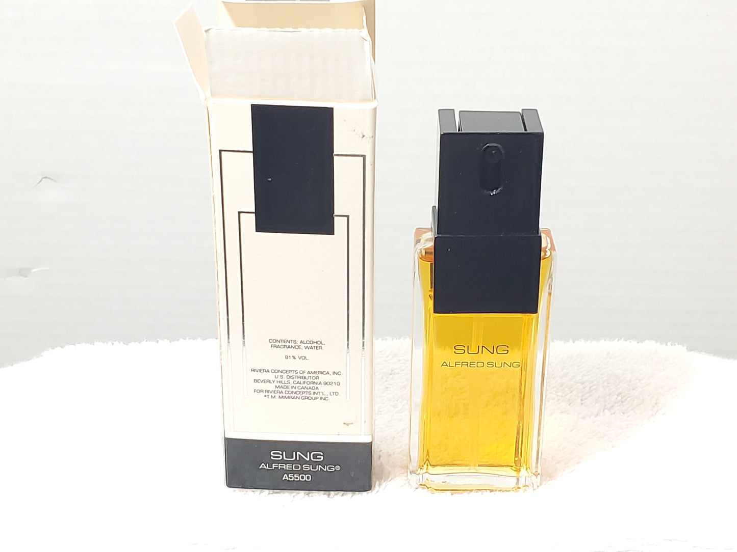 Vintage SUNG by Alfred Sung 1 oz / 30ml EDT Spray Rare Riviera Concepts Formula