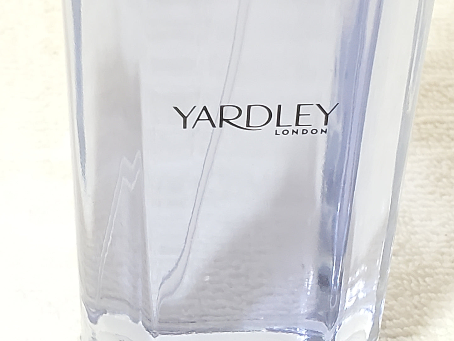 Yardley London April Violets Eau De Toilette Spray 4.2oz 125ml New Non-Vintage