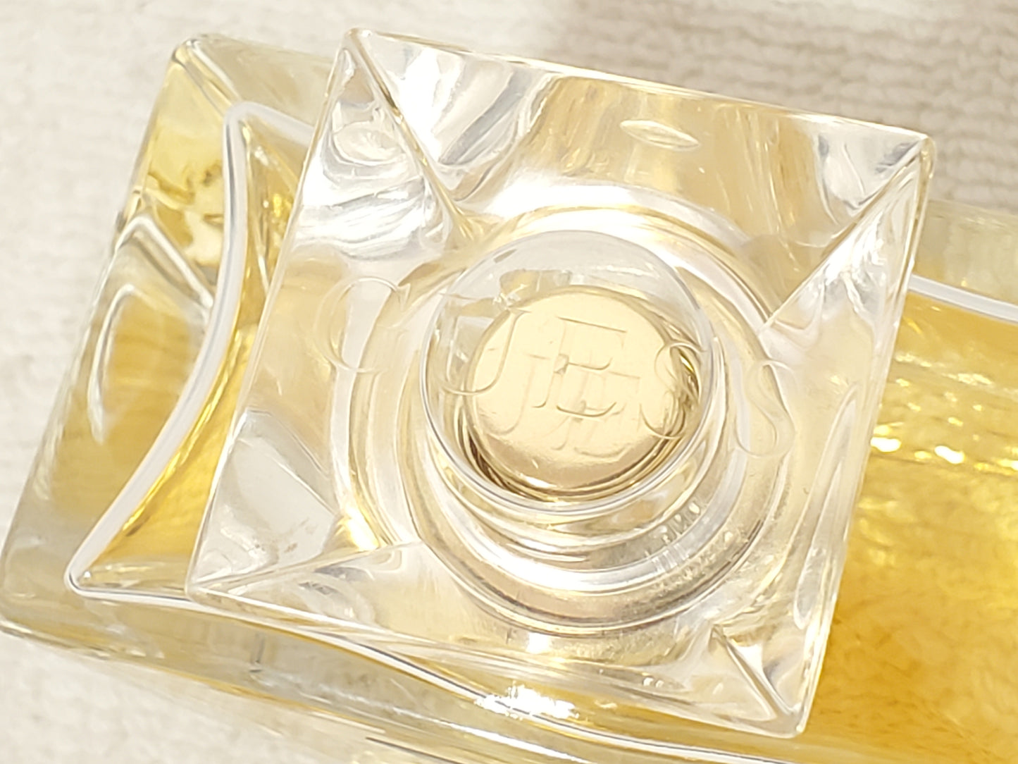 Guess Seductive Women's Eau De Toilette Spray 2.5 oz / 75ml No Box