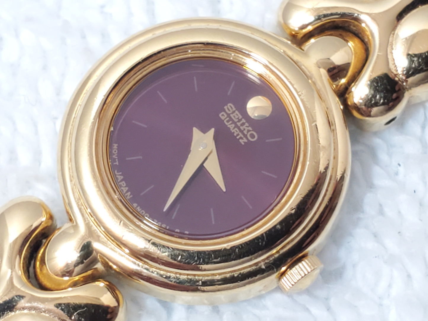 Vintage Seiko Ladies Dress Quartz Watch Burgundy Museum Dial Gold Plated