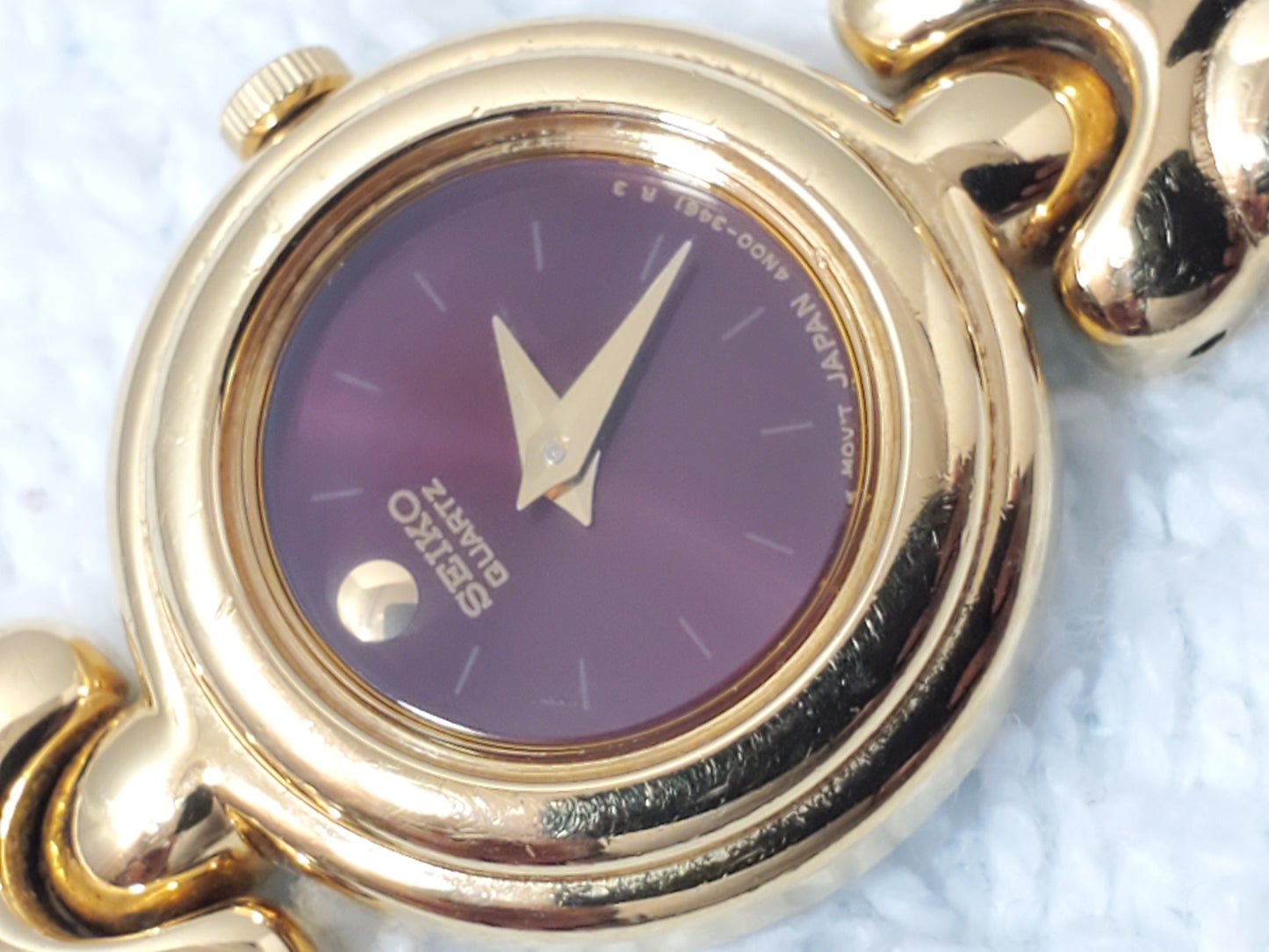 Vintage Seiko Ladies Dress Quartz Watch Burgundy Museum Dial Gold Plated