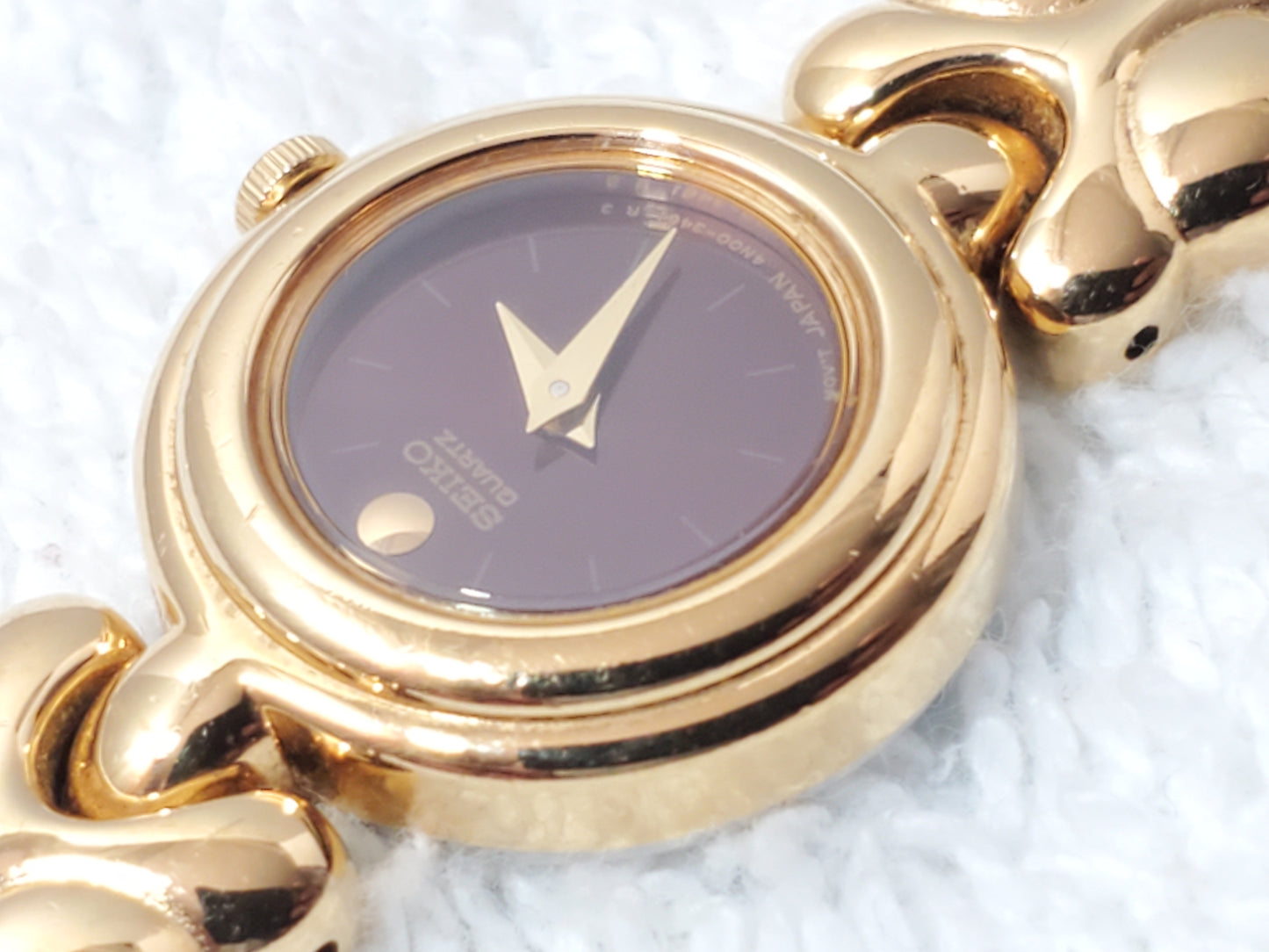 Vintage Seiko Ladies Dress Quartz Watch Burgundy Museum Dial Gold Plated