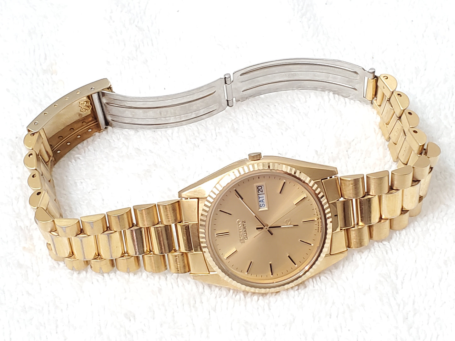 Vintage Seiko SQ Men's Presidential Watch Gold Tone Day Date Watch 1 Jewel