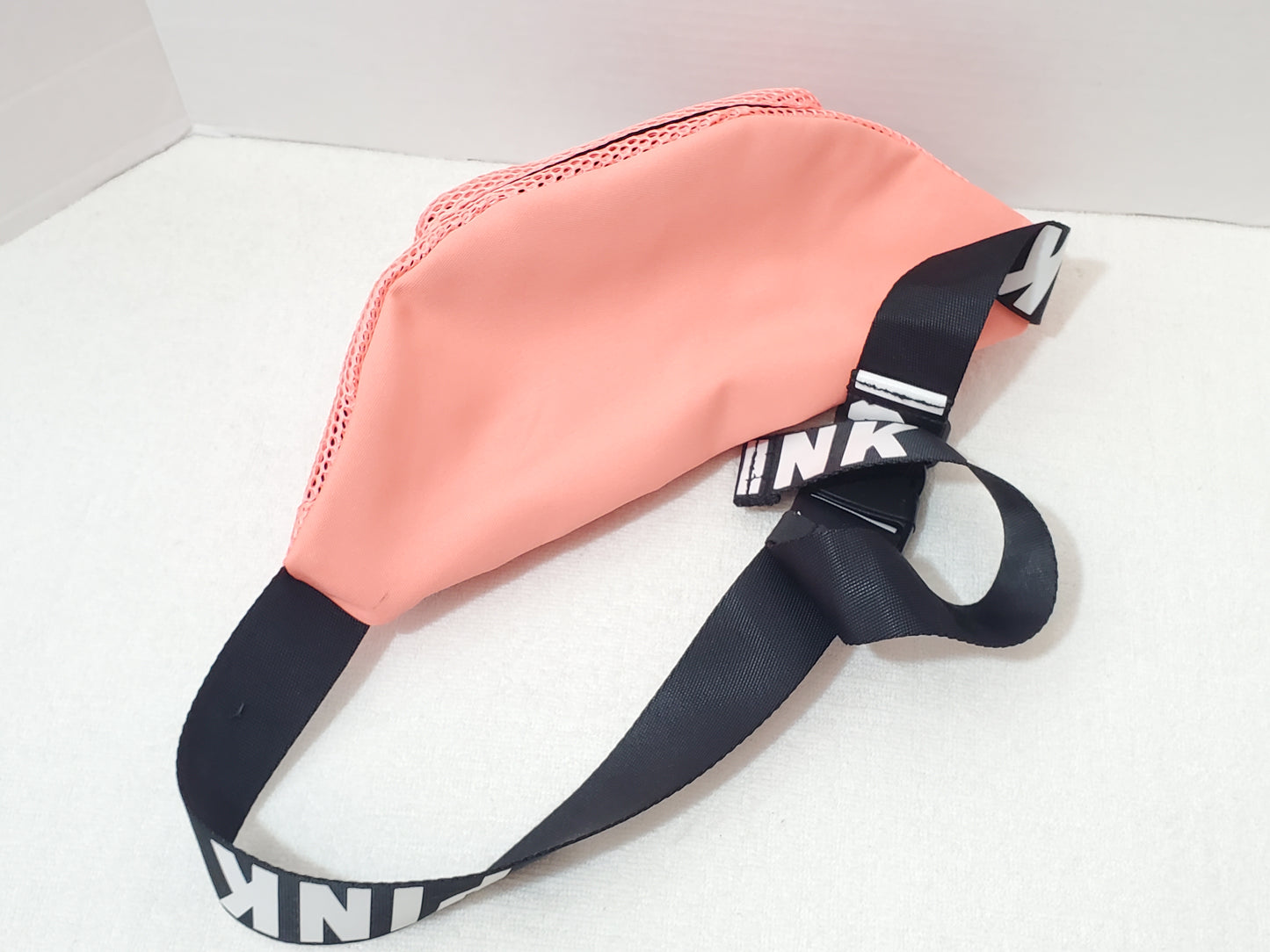 Victoria's Secret PINK Mesh Belt Bag Fanny Pack Strap Black White 2 Zippers NEW