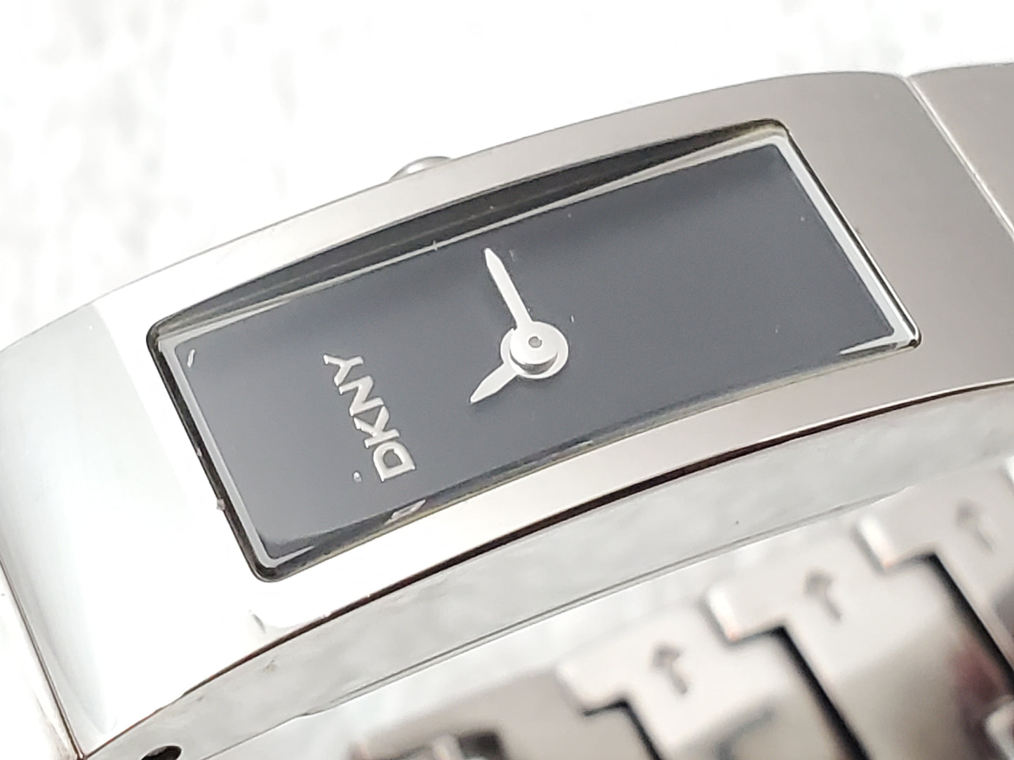 DKNY NY-3251 Women's Stainless Steel Bangle Cuff Watch 7 Jewels Black Dial Women