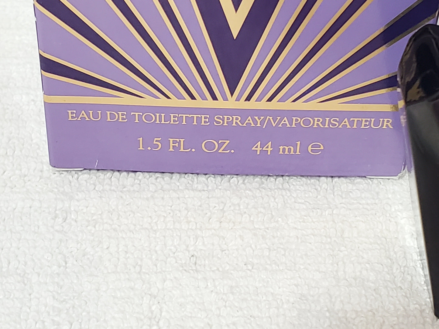Vintage Elizabeth Taylor Passion Eau de Toilette Spray 1.5 oz. 44 ml NIB