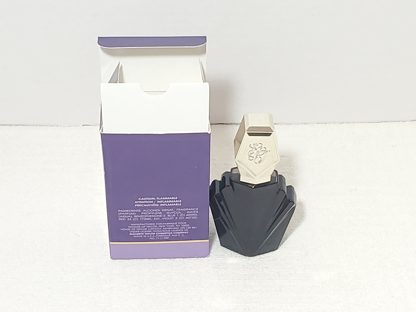 Vintage Elizabeth Taylor Passion Eau de Toilette Spray 1.5 oz. 44 ml NIB